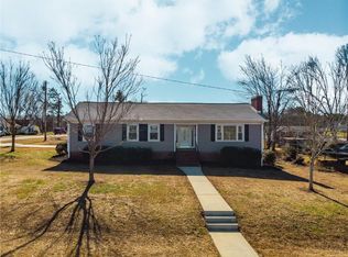 418 E South 8th St, Seneca, SC 29678