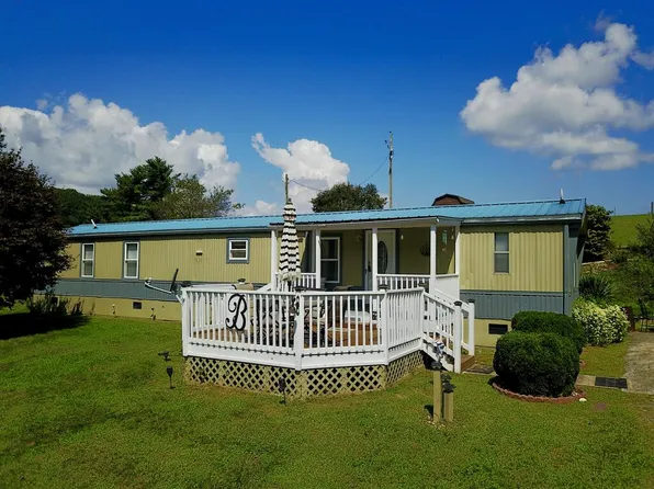 75 Rippey Hollow Rd, Galax, VA 24333