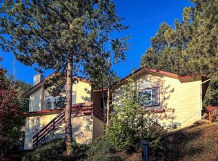 932 Morton St, Ashland, OR 97520