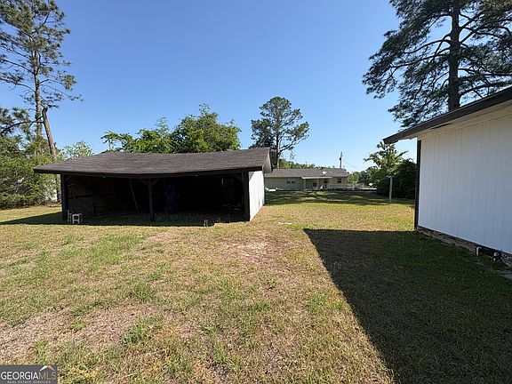4th image of 109 Redwood Dr