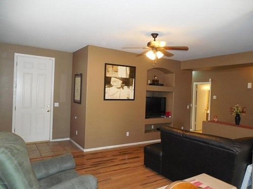 2nd image of 3362 E Clifton Ave