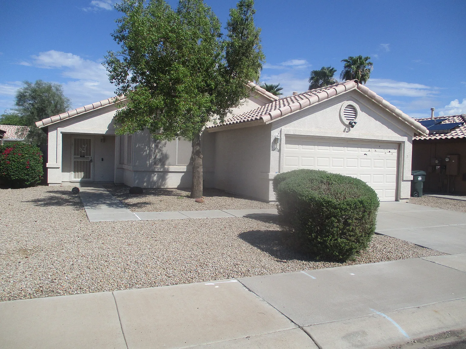 3 bed, 1266 sqft, $1,695 — Photo 1