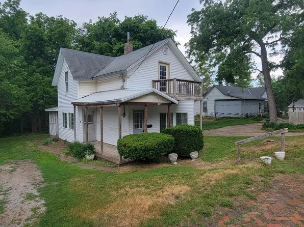 537 N 1st St, Missouri Valley, IA 51555