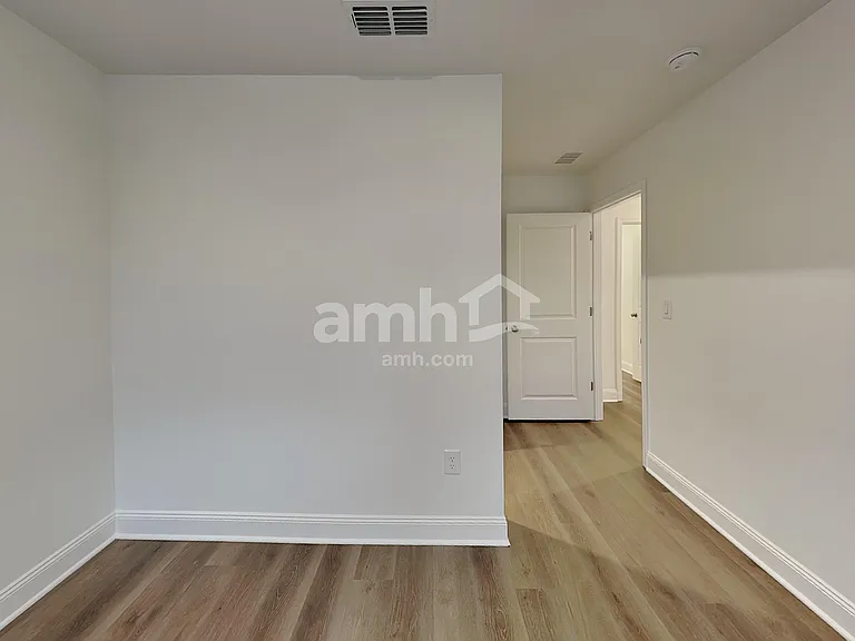 965 Carnelian Ln — Photo 17