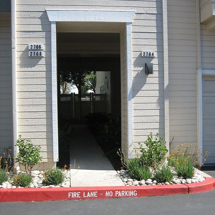 1st image of 2708 Beach Head Way