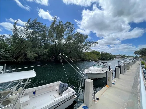 2840 NE 14th Street Cswy APT 210, Pompano Beach, FL 33062