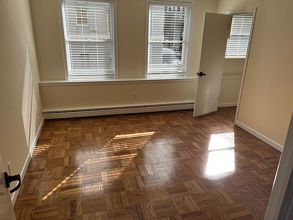 5th image of 1310 Jones St APT 105