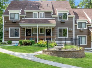 9 Heritage Dr UNIT B, Harriman, NY 10926