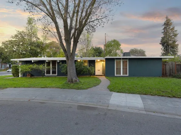 1936 Edgewood Dr, Palo Alto, CA 94303