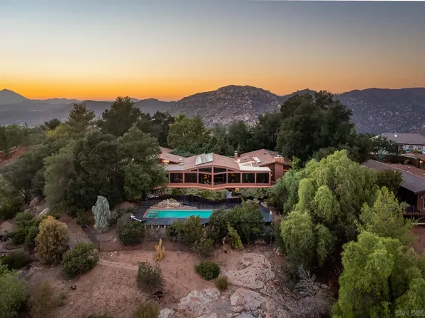 23427 Calistoga Pl, Ramona, CA 92065