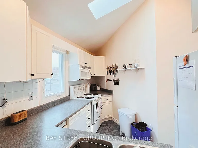 66 Maple Ave #301 — Photo 21