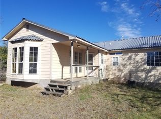 760 Fallen Oak Dr, Bertram, TX 78605