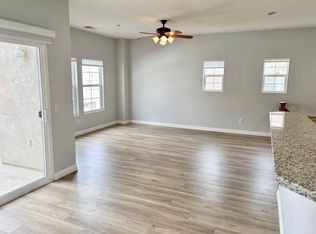 11450 Church St APT 72, Rancho Cucamonga, CA 91730