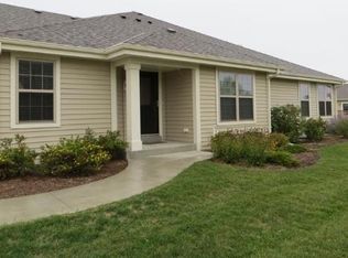 2746 Portage Cir, Waukesha, WI 53189