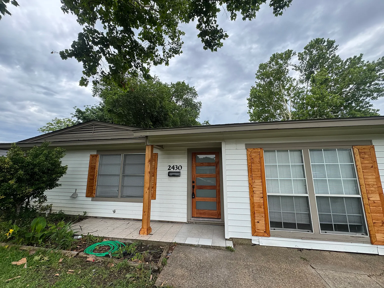 4 bed, 1500 sqft, $2,250 — Photo 3