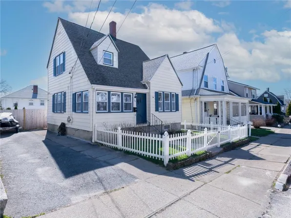56 Harvard St, Pawtucket, RI 02860
