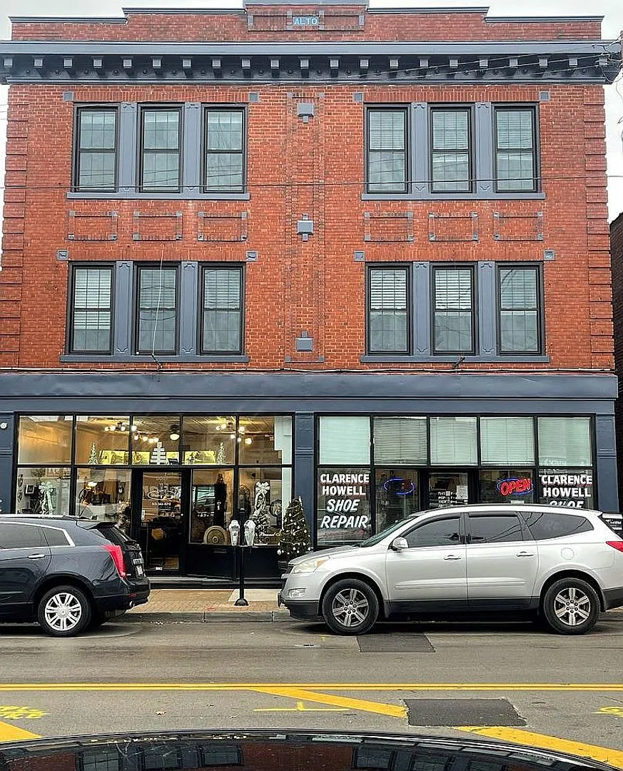 Alto Corp Property — Photo 1