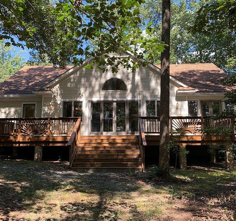 1st image of 38 Brittany Ln