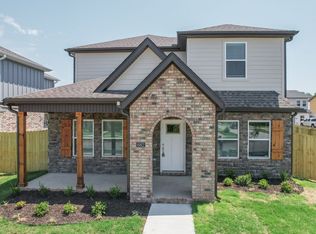 682 N Salem Rd, Fayetteville, AR 72704