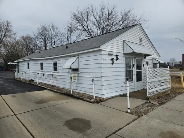 208 South PALMETTO AVENUE, Marshfield, WI 54449