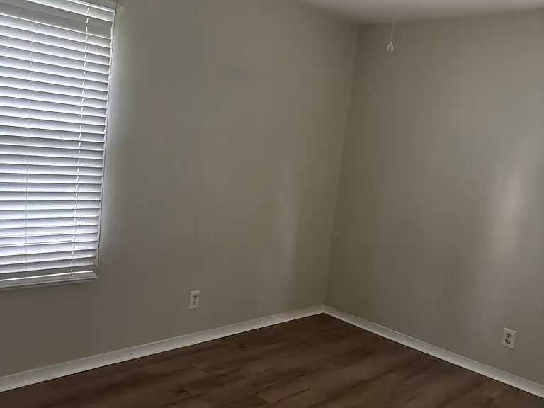 4107 Angel Ter — Photo 10