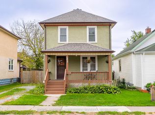 31 Victoria St, Welland, ON L3B 4L6