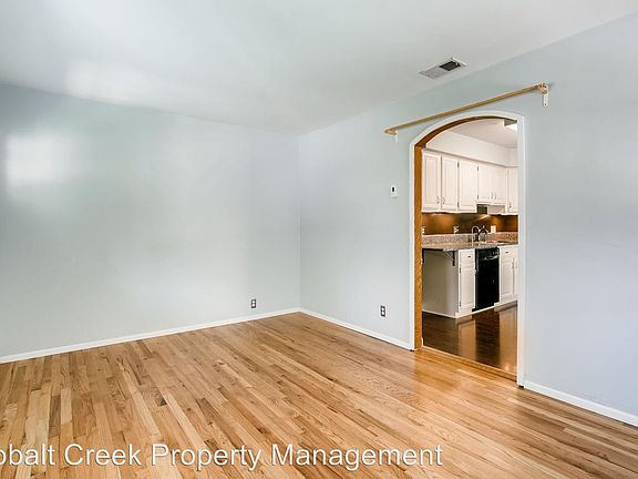 3rd image of 2510 S King St