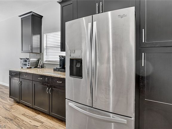 5th image of 9689 Pineapple Preserve Ct