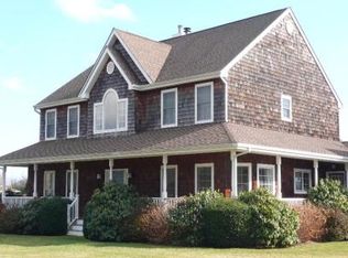 29 Flying Goose Path, Water Mill, NY 11976