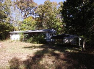 295 Rose Rd, Crump, TN 38327