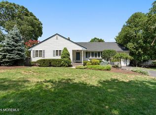 31 Circle Place, Lincroft, NJ 07738