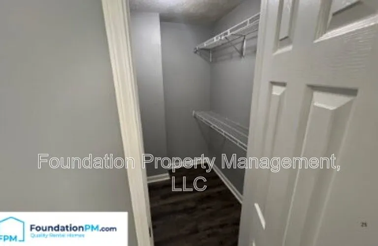 1530 Estacada Way — Photo 20
