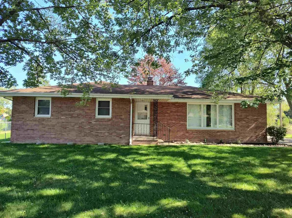 5595 Noreen Dr, Bay City, MI 48706