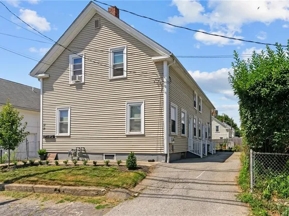 57-59 Maple Ave, Johnston, RI 02919