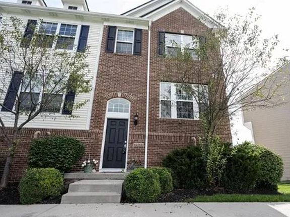 2nd image of 12764 Tamworth Dr