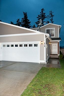 2nd image of 614 NW Oxford Pl