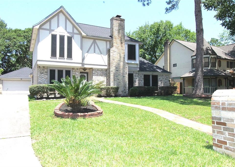 1st image of 2735 Blue Glen Ln