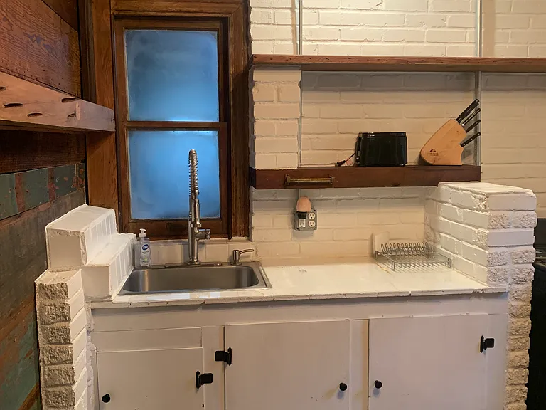 204 W Harrell St #B — Photo 27