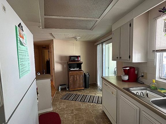 4th image of 113 Camellia Dr #130