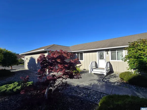 959 E Cedar St, Sequim, WA 98382