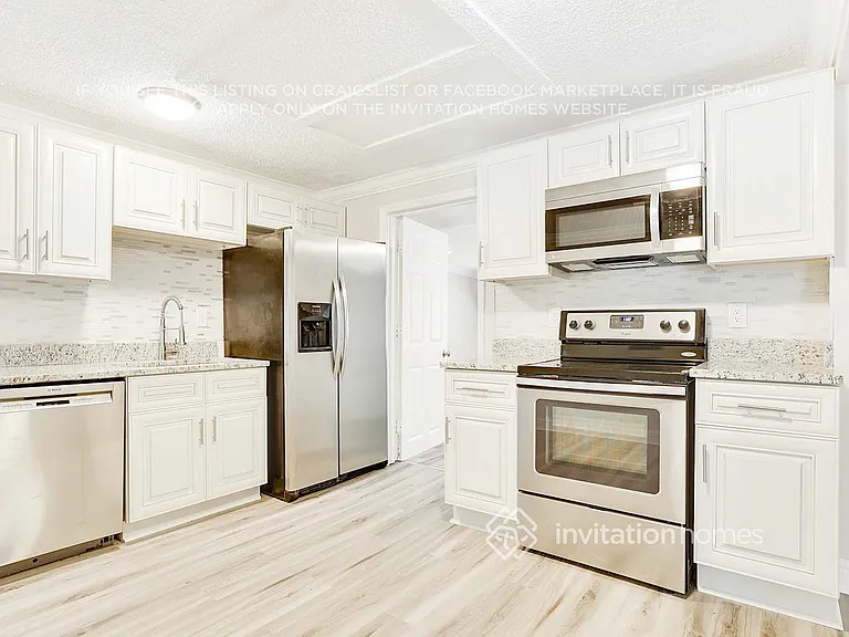 4541 America St — Photo 7