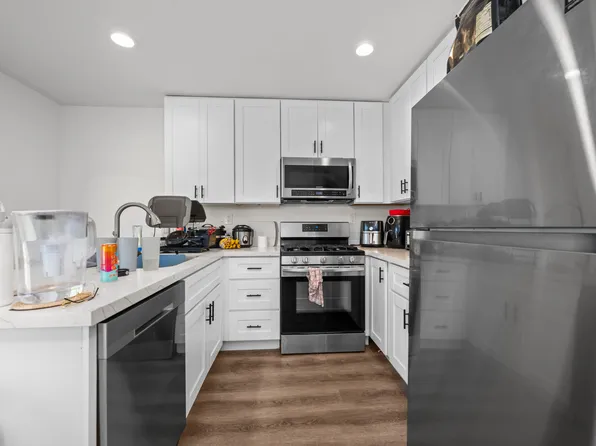 5377 E Falls View Dr, San Diego, CA 92115