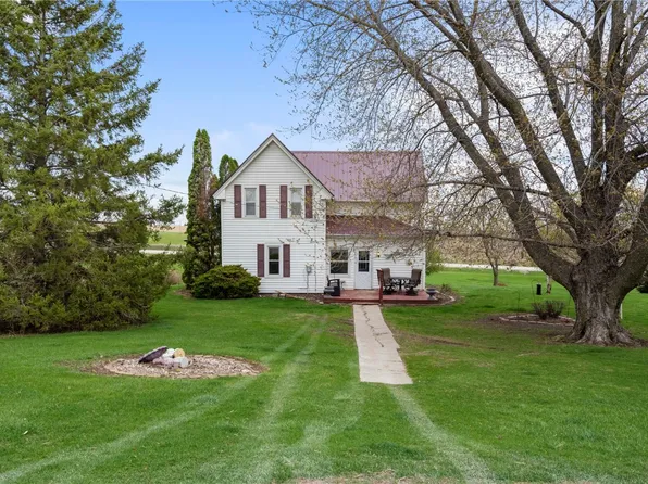 1680 140th St NW, Swisher, IA 52338