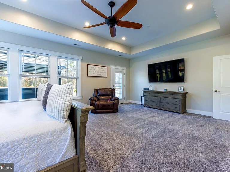23296 Wilder Way — Photo 40