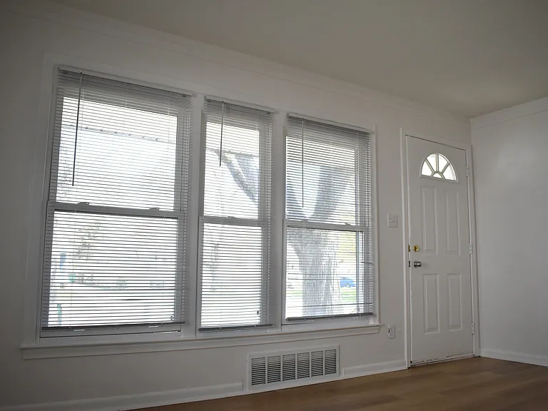 7019 Cardwell St — Photo 3