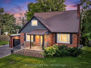 745 Crawford Dr, Peterborough, ON K9J 3W9