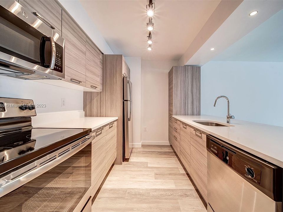 1st image of 1751 N Bayshore Dr #24K