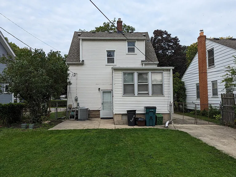 3146 Grayson St — Photo 4