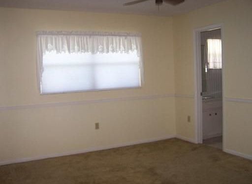 3rd image of 494 Cameo Dr