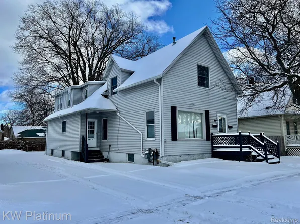 1908 16th St, Port Huron, MI 48060